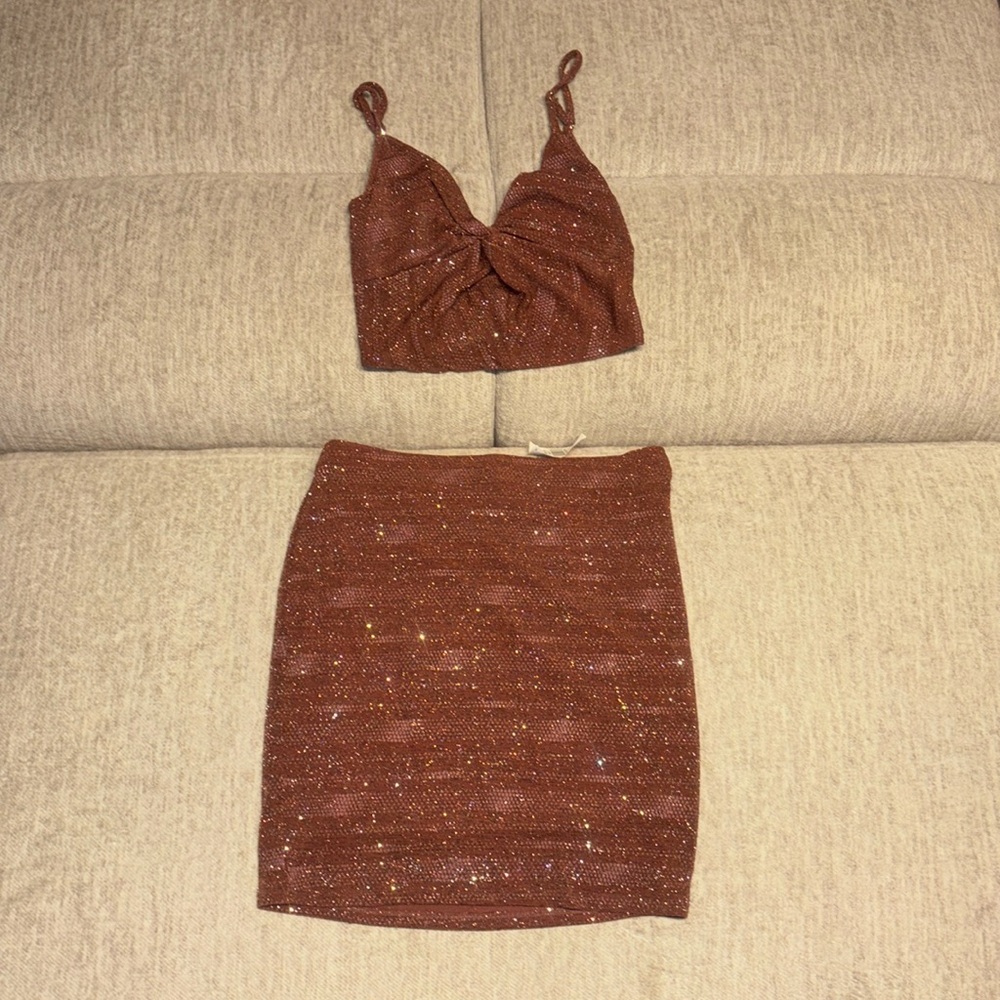 NEW Glitter 2-Piece Skirt Set